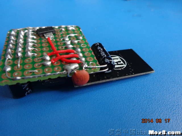 转【我爱萝丽爱萝丽】震撼发布！第三代航模遥控器 DIY教程 航模,模型,电池,天线,云台 作者:In_pal 5351 