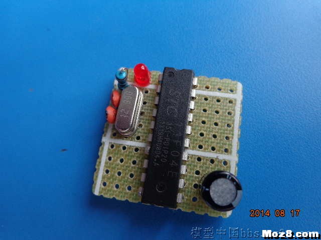 转【我爱萝丽爱萝丽】震撼发布！第三代航模遥控器 DIY教程 航模,模型,电池,天线,云台 作者:In_pal 4718 