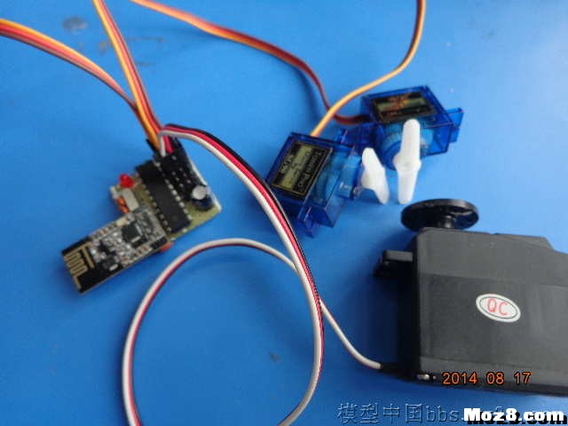 转【我爱萝丽爱萝丽】震撼发布！第三代航模遥控器 DIY教程 航模,模型,电池,天线,云台 作者:In_pal 7435 